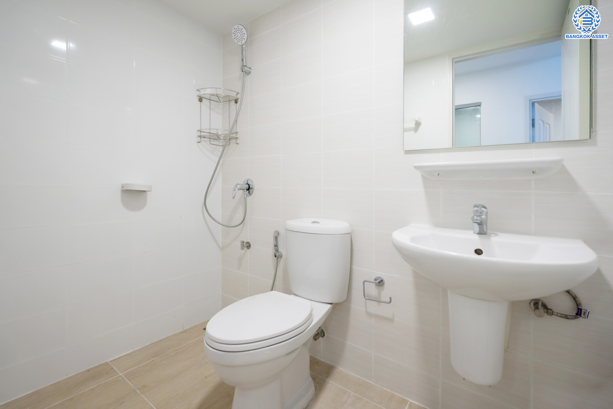 บ้านมือสองตกแต่งใหม่ ม.พฤกษาวิลล์28 วงแหวน-รัตนาธิเบศร์ (หน้ากว้าง 6 เมตร) ความสุขมีครบทุกตารางนิ้ว บนเนื้อที่ 17.5 ตร.ว. ฟังก์ชัน 3 ห้องนอน 2 ห้องน้ำ จอดรถได้ 1 คัน ครบครันทั้งครัวเคาน์เตอร์ บนทำเลสุดสะดวก ใกล้ถนนกาญจนาภิเษก เพียง 8 นาทีจาก MRT สถานี ตลาดบางใหญ่...